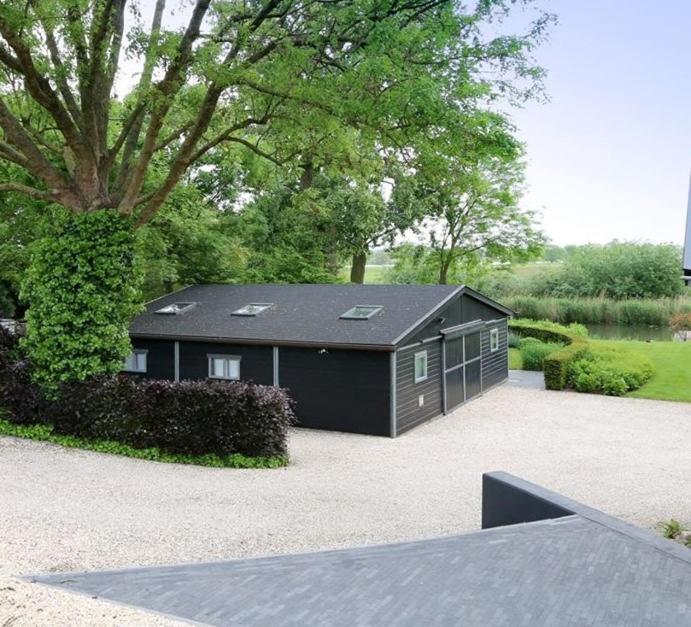 Vakantiehuis Onder De Peppel Met Sauna En Jacuzzi Wijk en Aalburg Exterior foto